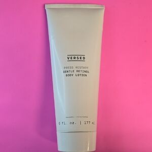 Versed Gentle Retinol Body Lotion - White